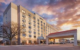 Radisson Hotel Detroit Metro Airport